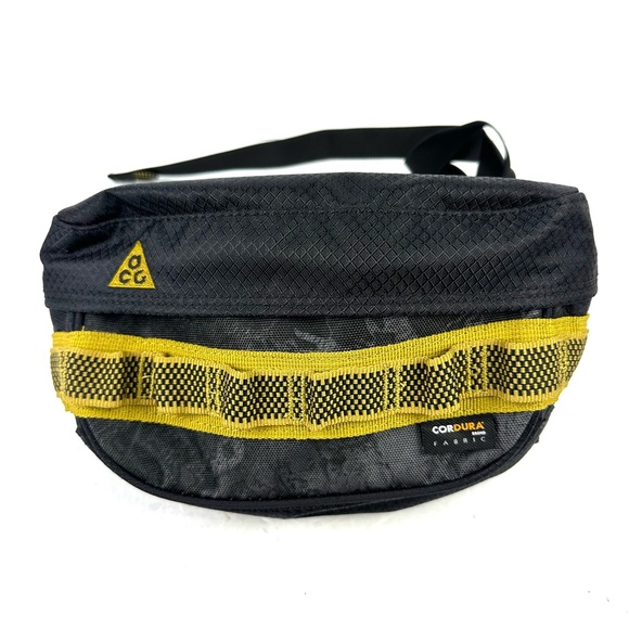 Nike ACG Karst Small Items Bag Chest Belt Bag Cordura Black Green Unisex - Picture 1 of 11
